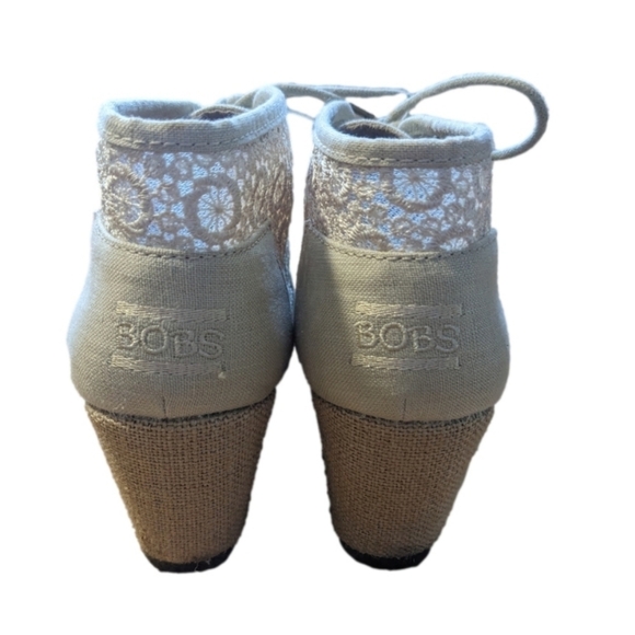 Bob's from sketchers espadrilles booties. Size 9. In like new condition. - Picture 2 of 7